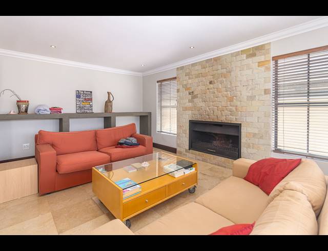 4 BEDROOM HOUSE FOR SALE IN BIG BAY
